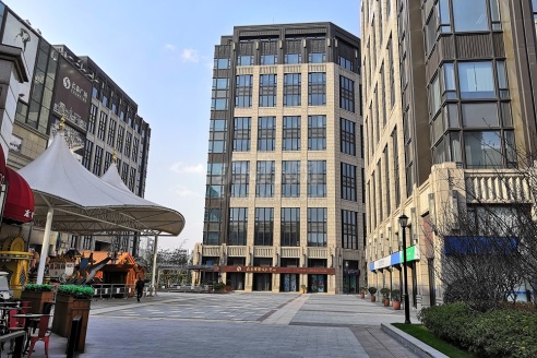 2号线-张江,长泰广场,164平,精装修好品质办公室出租